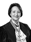 Presidente do TRF3 no biênio 2003-2005, ANNA MARIA PIMENTEL